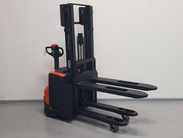 Toyota SWE120L - Visuel #1