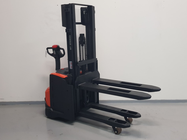 Toyota SWE120L - Visuel #1